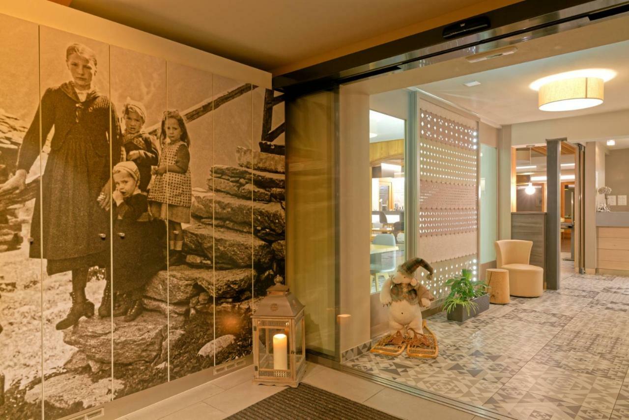 Hotel Edelweiss La Fouly Exterior photo